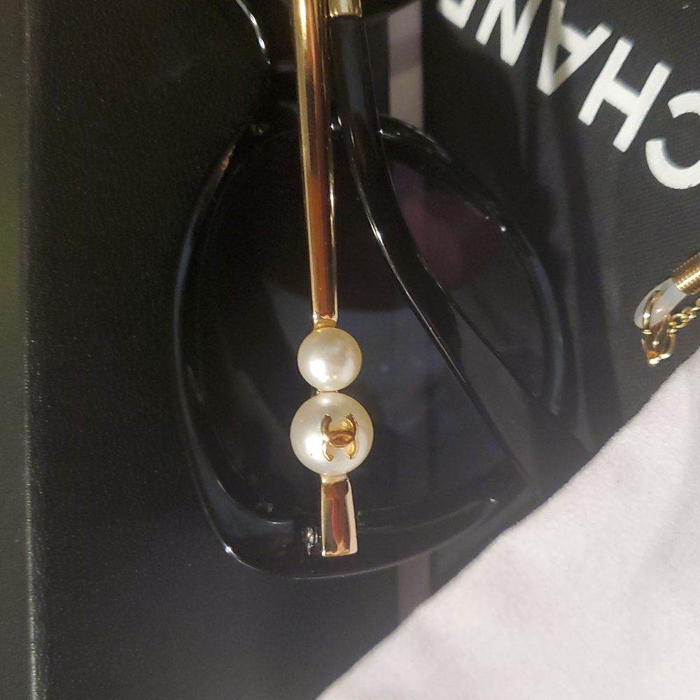 Chanel Sunglasses - Picture 14 of 16